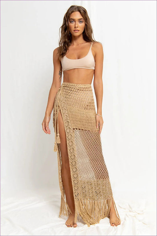 Unveil Your Allure With Our Sunlit Seduction Knitted Beach Skirt. Dive Into Style And Embrace The Sun