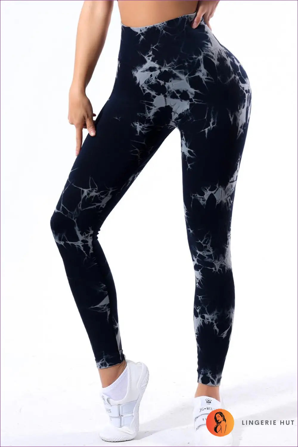 Express Your Vibrant Self With Our Tie Dyed Seamless Yoga Suit. Sporty Style Meets Comfort For a Colorful