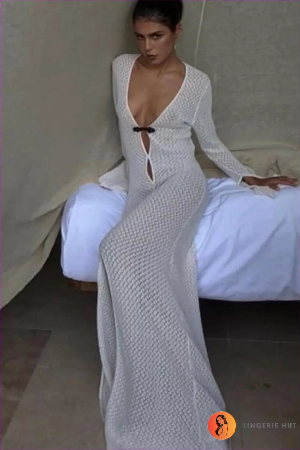 V-neck Boho Maxi Dress with Cutout - Effortless Summer Elegance - Dresses - Lingerie Hut - Beachwear • Casual