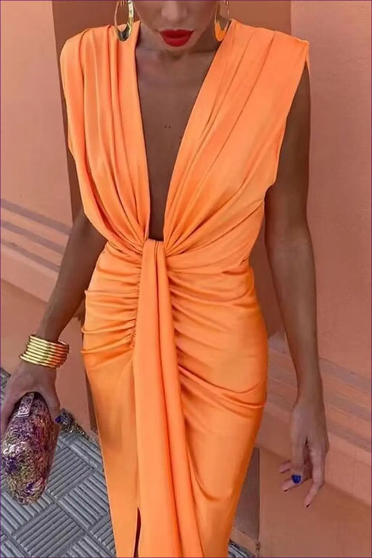 V-neck Maxi Dress with Ruched Detail - Summer Evenings Sorted - Dresses - Clothing • Glamour • Party • Polyester