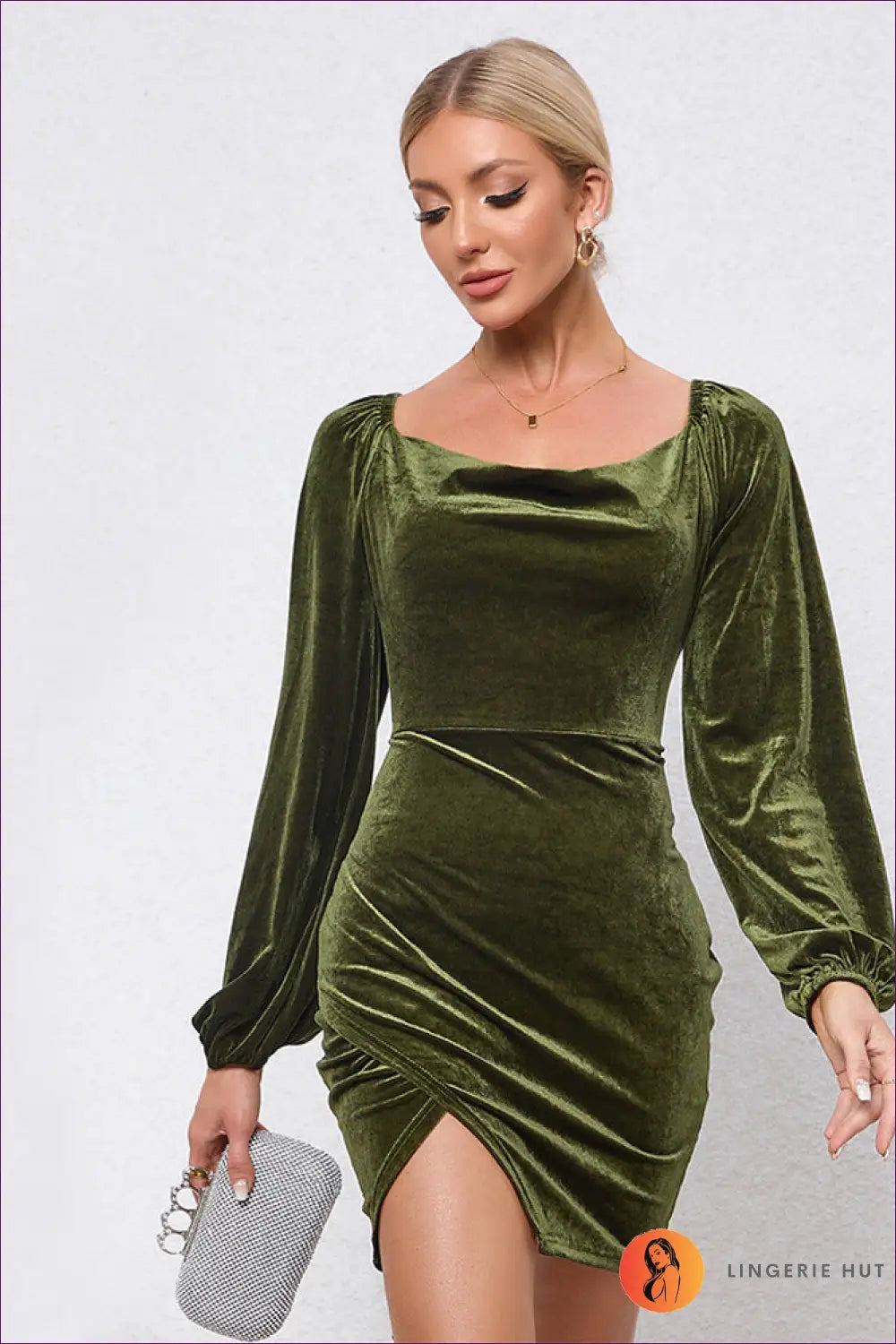 Velvet Bodycon Mini Dress - Effortless Winter Glamour - s / Green - Dresses - Lingerie Hut - Autumn • Evening Wear