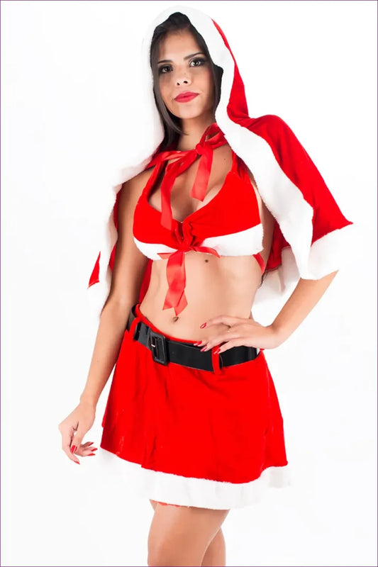 Step Into The Holiday Season With Elegance In Lingerie Hut’s Velvet Christmas Co-ord Set. a Luxurious