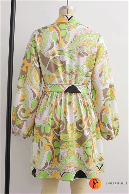 Vintage Print Wrap Dress with Tie Waist - Retro Chic for A-line, Casual, Everyday, just In, Midi