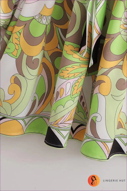 Vintage Print Wrap Dress with Tie Waist - Retro Chic for A-line, Casual, Everyday, just In, Midi