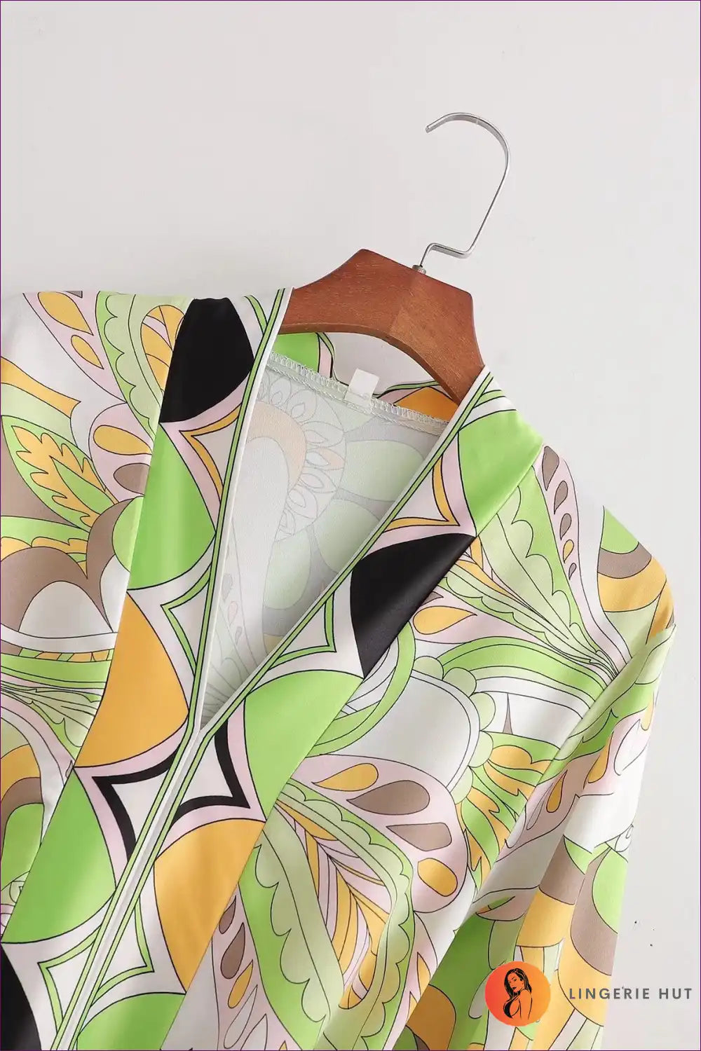 Vintage Print Wrap Dress with Tie Waist - Retro Chic for A-line, Casual, Everyday, just In, Midi