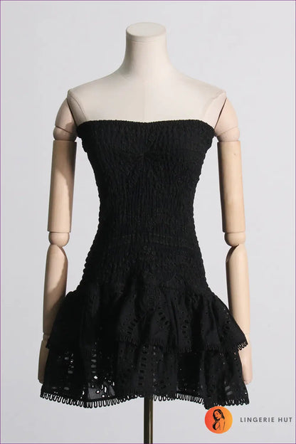 White Smocked Strapless Tiered Mini Dress - Embroidered - l / Black - Boho • Elegant • just in • Bocas